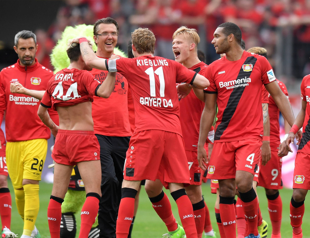 毫无保留地 毫无保留地