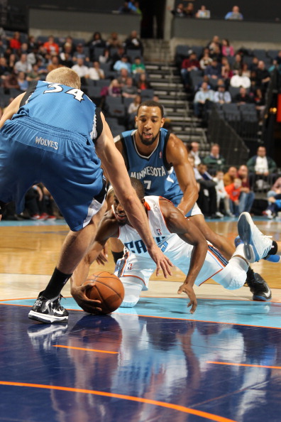 先以控制延 先以控制延